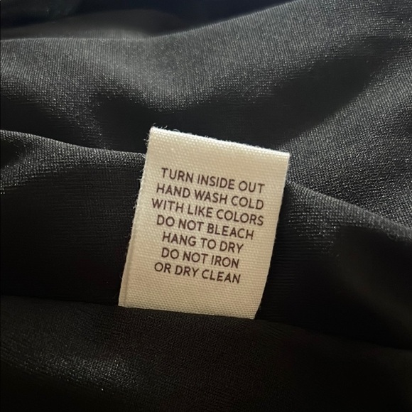 Blu pepper Black Ruffled 3/4 Sleeve Blouse - Picture 11 of 16